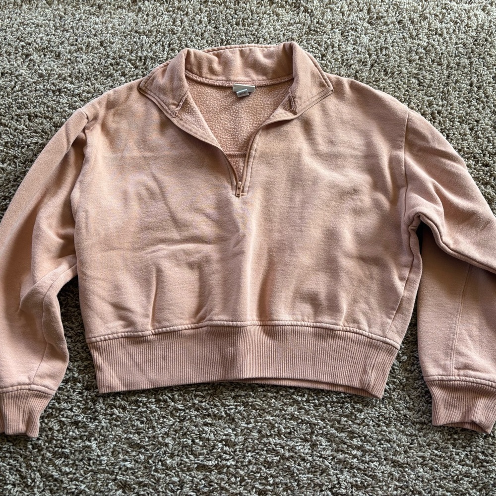 Cropped Quarter-Zip Pullover in Dusty Rose